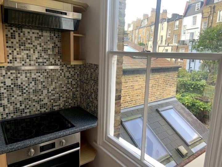 Lovely Spacious 1-Bedroom Flat In Tufnell Park Close To Central Londres Exterior foto